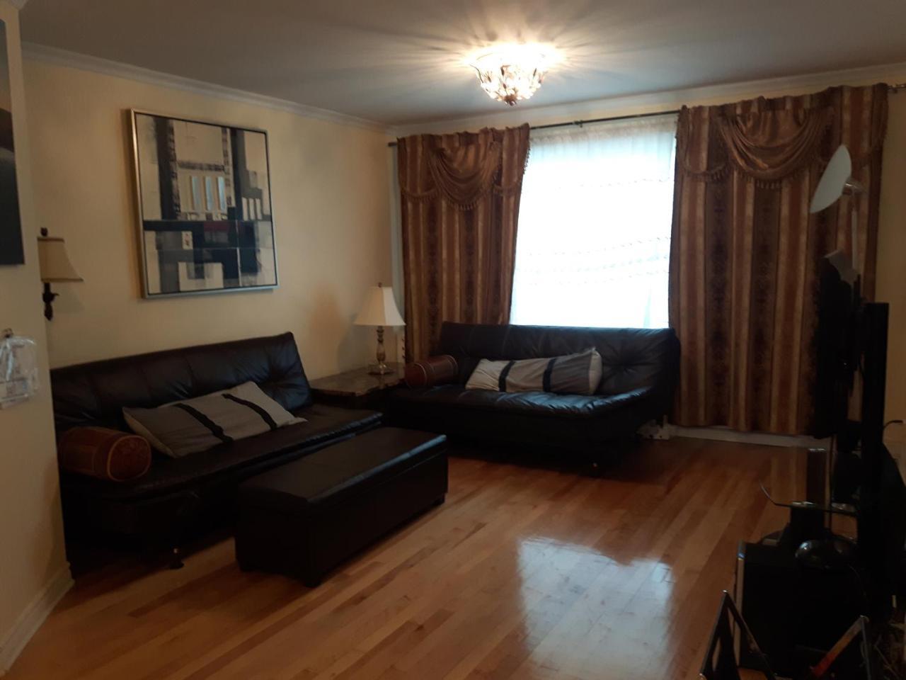 Three Bedroom Holiday Apartment Longueuil Εξωτερικό φωτογραφία