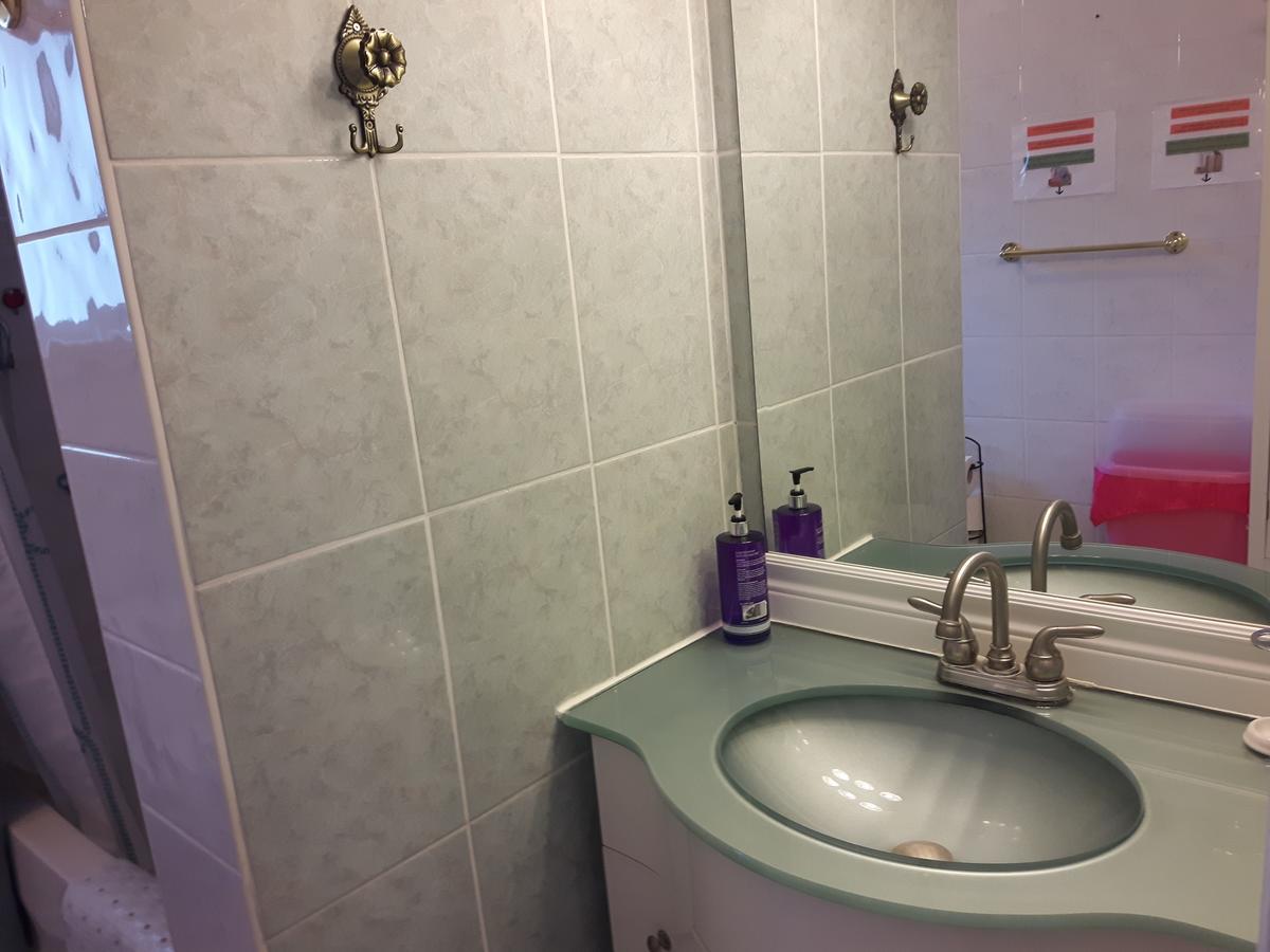 Three Bedroom Holiday Apartment Longueuil Εξωτερικό φωτογραφία