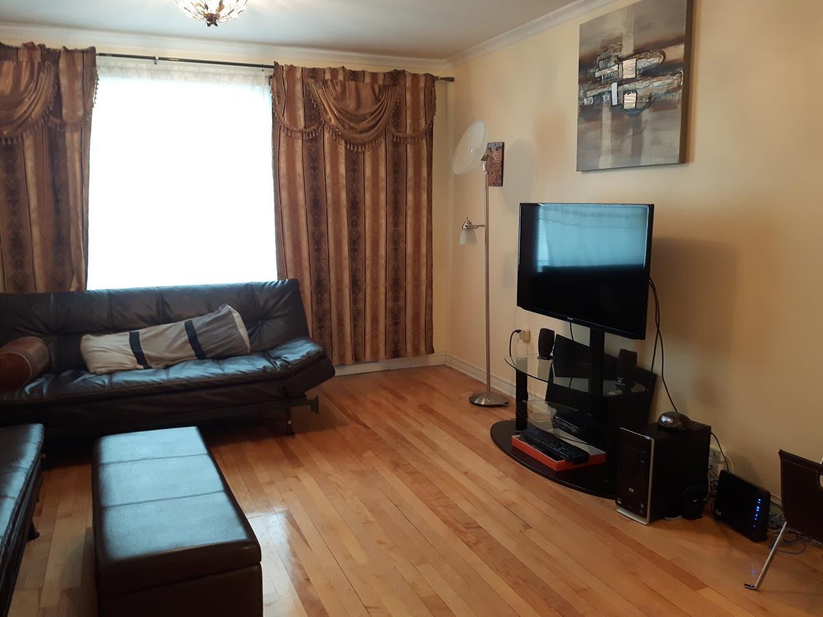 Three Bedroom Holiday Apartment Longueuil Εξωτερικό φωτογραφία